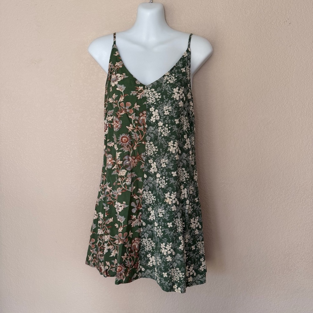 Live To Be Spoiled Women’s‎ Green Floral Slip Dress Size S Boho Spaghetti Strap